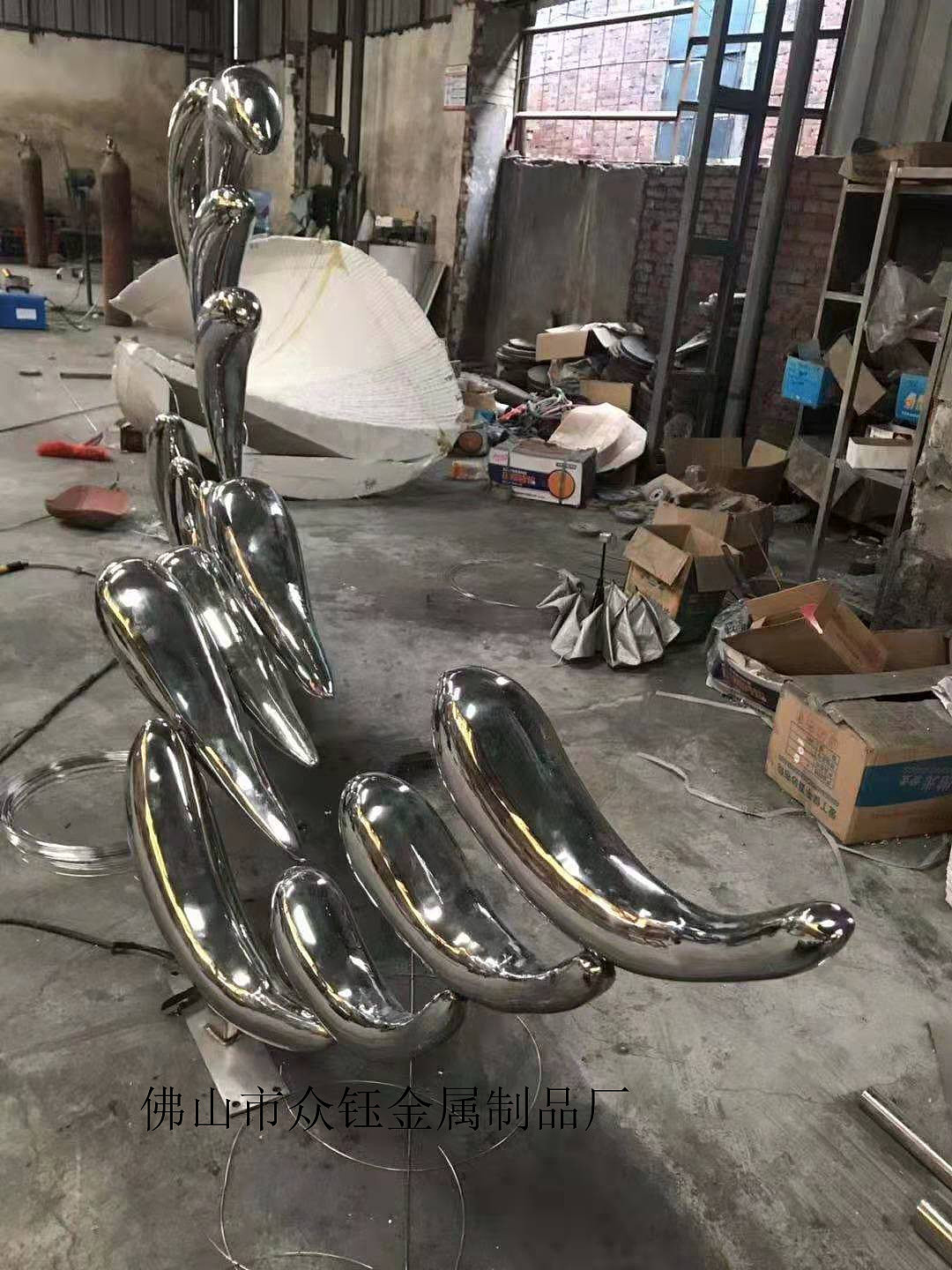 不銹鋼雕塑藝術(shù)擺件 現(xiàn)代工藝禮品的璀璨明珠